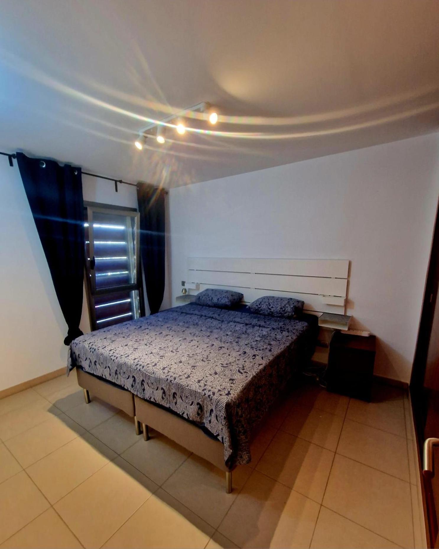 Alcala Seaside Apartment, Two Rooms, Private Parking Luaran gambar