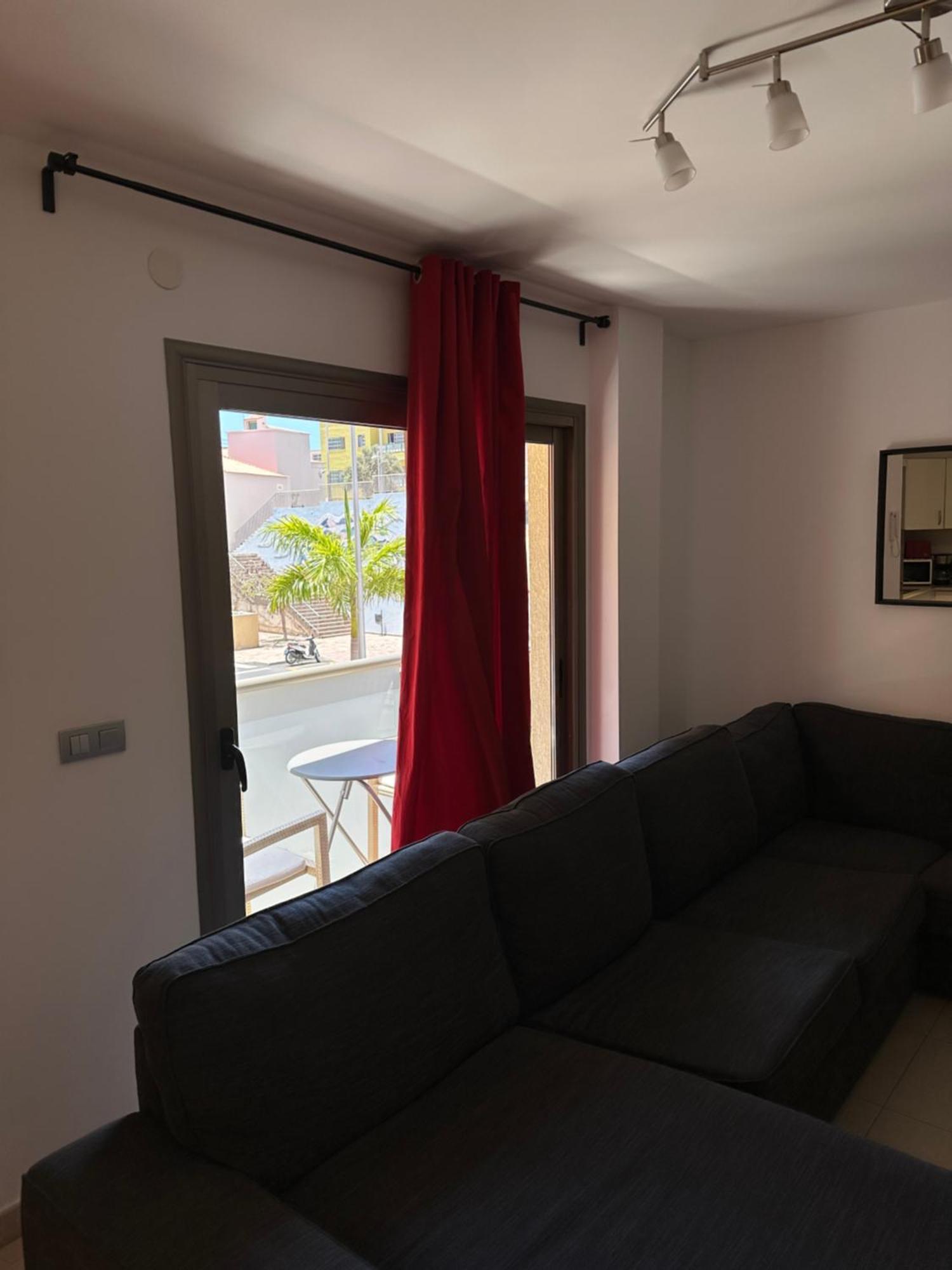 Alcala Seaside Apartment, Two Rooms, Private Parking Luaran gambar