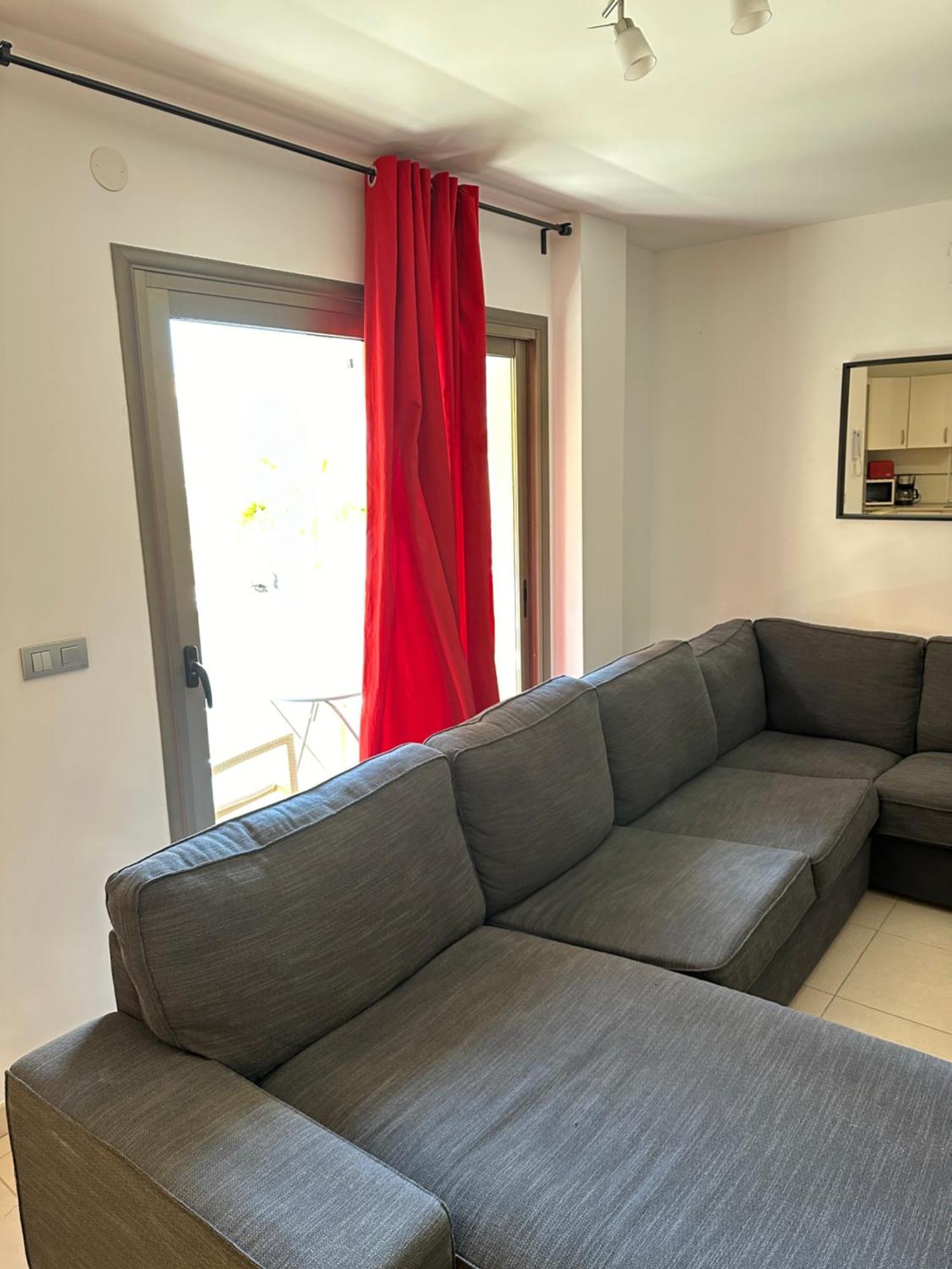 Alcala Seaside Apartment, Two Rooms, Private Parking Luaran gambar