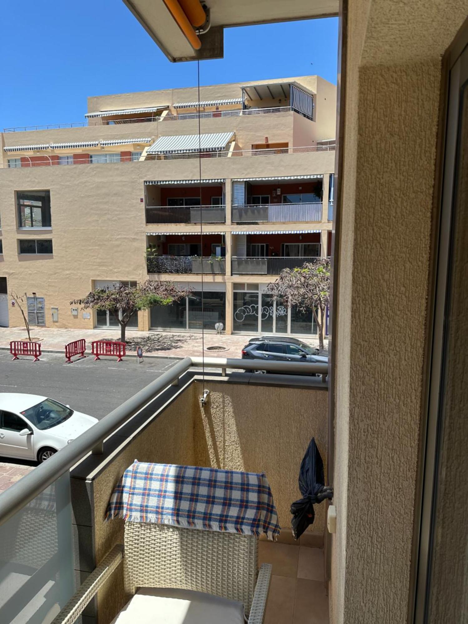 Alcala Seaside Apartment, Two Rooms, Private Parking Luaran gambar